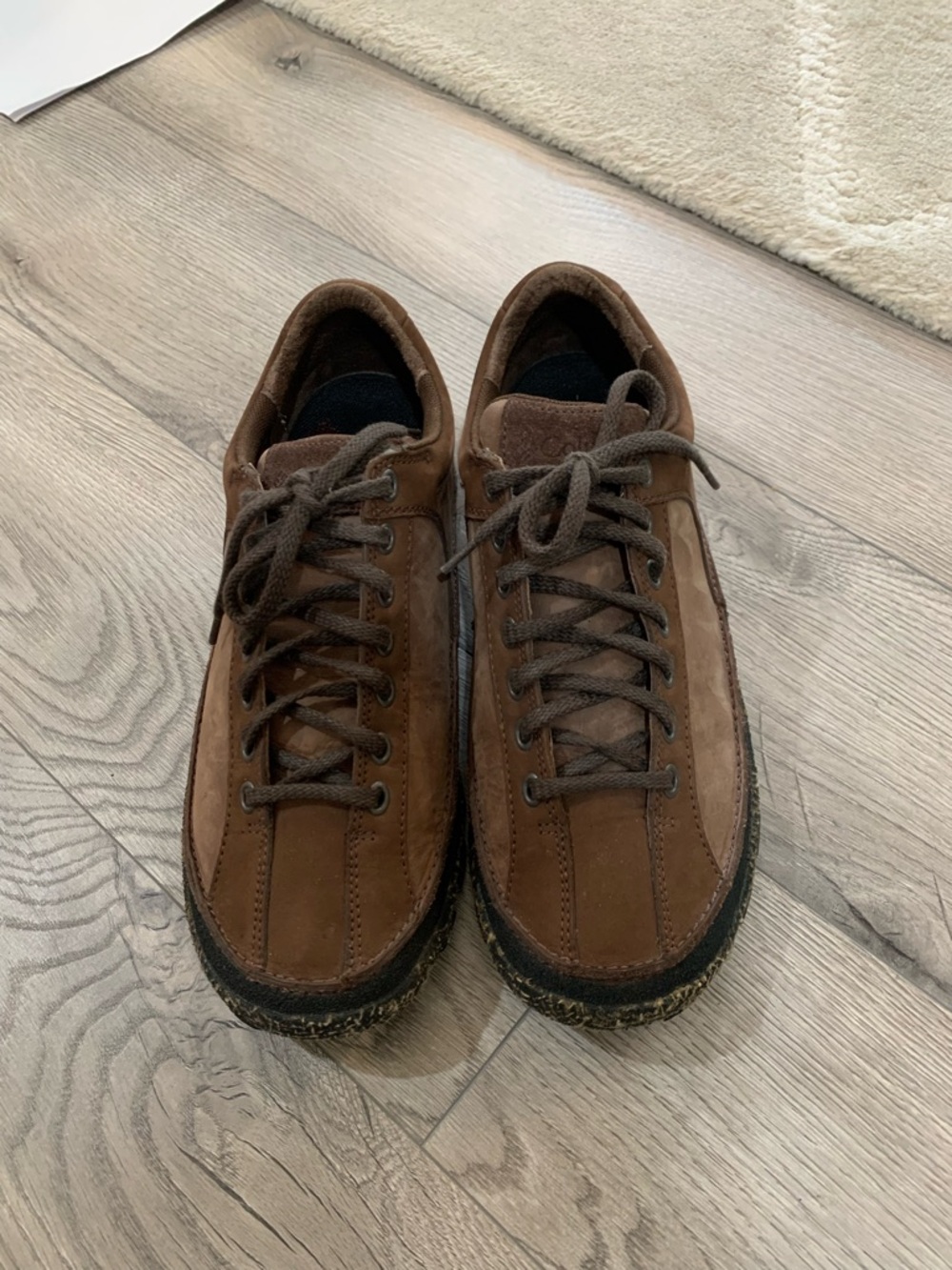Columbia Brown Suede Lace-Up Men's Sneakers